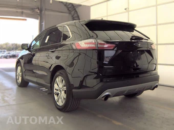 2022 Ford Edge Titanium – miniatura 6