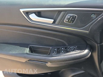 2022 Ford Edge Titanium – miniatura 9