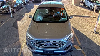 2022 Ford Edge Titanium - miniatura 2