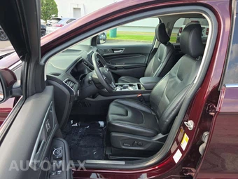 2022 Ford Edge Titanium - miniatura 3