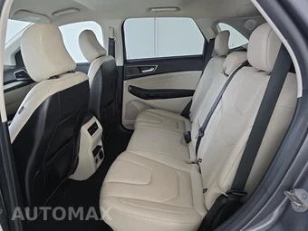 2022 Ford Edge Titanium - miniatura 10