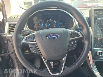2022 Ford Edge Titanium - miniatura 10