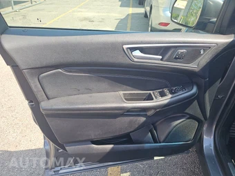 2022 Ford Edge Titanium - miniatura 9