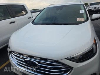 2022 Ford Edge Titanium - miniatura 2