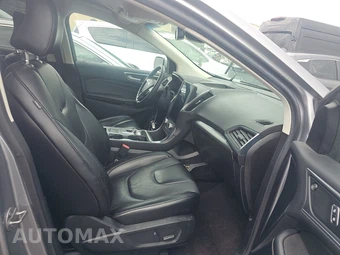 2022 Ford Edge Titanium – miniatura 8