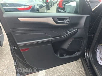 2022 Ford Escape Hybrid SE - miniatura 9
