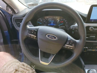 2022 Ford Escape Hybrid SE - miniatura 10