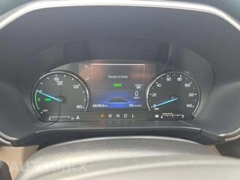 2022 Ford Escape Hybrid SE – miniatura 9