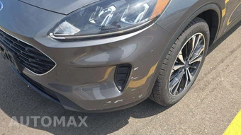 2022 Ford Escape Hybrid SE - miniatura 32