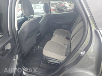 2022 Ford Escape Plug-In Hybrid SE - miniatura 13