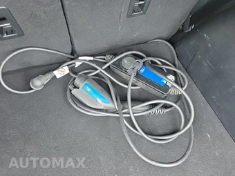 2022 Ford Escape Plug-In Hybrid SE - miniatura 23
