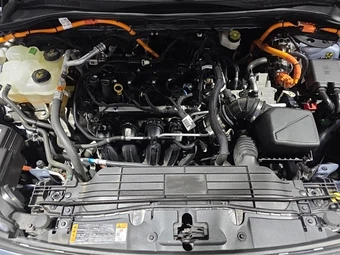 2022 Ford Escape Plug-In Hybrid SE - miniatura 18