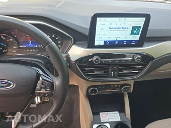 2022 Ford Escape Plug-In Hybrid SE - miniatura 11