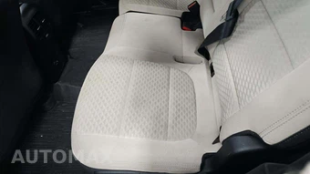 2022 Ford Escape Plug-In Hybrid SE - miniatura 27