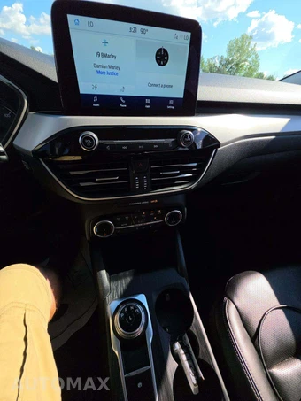 2022 Ford Escape Plug-In Hybrid SEL - miniatura 10