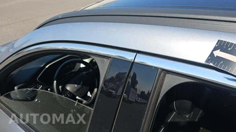 2022 Ford Escape Plug-In Hybrid SEL - miniatura 26
