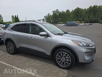 2022 Ford Escape Plug-In Hybrid SEL - miniatura 3