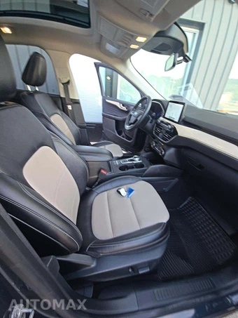2022 Ford Escape Plug-In Hybrid Titanium - miniatura 18