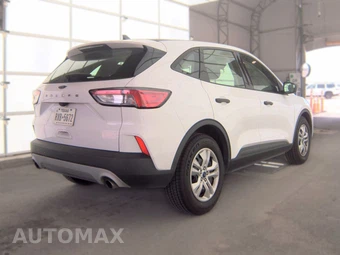 2022 Ford Escape S - miniatura 4