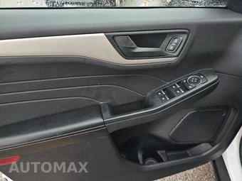 2022 Ford Escape S – miniatura 9