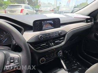 2022 Ford Escape S – miniatura 10