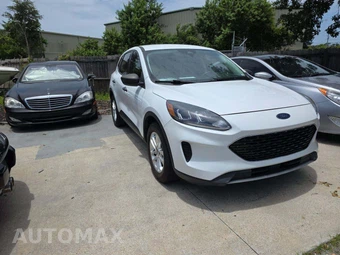 2022 Ford Escape S – miniatura 4