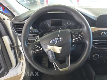 2022 Ford Escape S – miniatura 10
