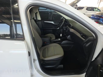 2022 Ford Escape S – miniatura 8