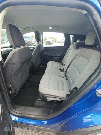 2022 Ford Escape S – miniatura 10