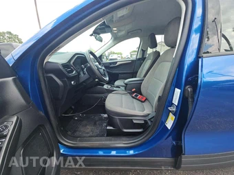 2022 Ford Escape S – miniatura 3