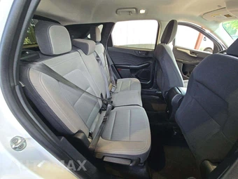 2022 Ford Escape S – miniatura 16