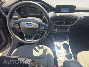 2022 Ford Escape S - miniatura 17
