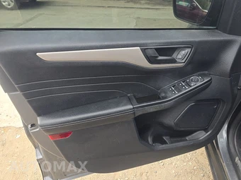 2022 Ford Escape S – miniatura 10