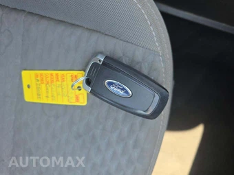 2022 Ford Escape SE – miniatura 5