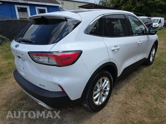 2022 Ford Escape SE - miniatura 3