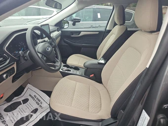 2022 Ford Escape SE – miniatura 7