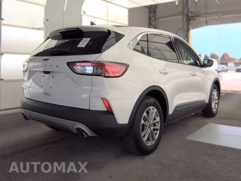 2022 Ford Escape SE - miniatura 4