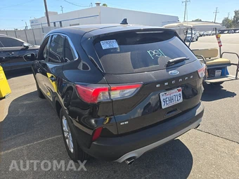 2022 Ford Escape SE – miniatura 6