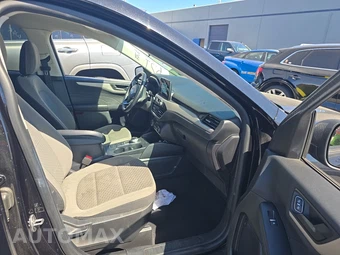 2022 Ford Escape SE – miniatura 8