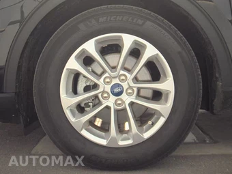 2022 Ford Escape SE - miniatura 9