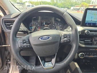 2022 Ford Escape SE - miniatura 10