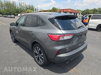 2022 Ford Escape SE - miniatura 6