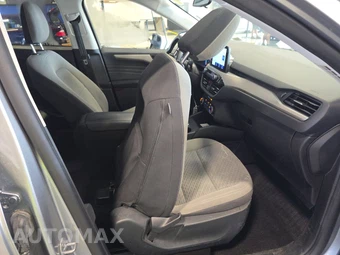 2022 Ford Escape SE – miniatura 8
