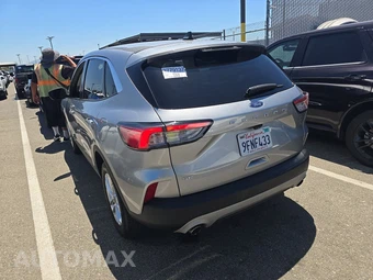 2022 Ford Escape SE – miniatura 6