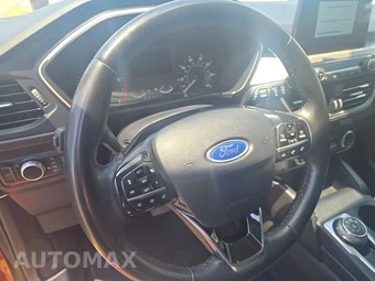 2022 Ford Escape SE – miniatura 10