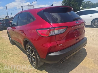2022 Ford Escape SE – miniatura 6