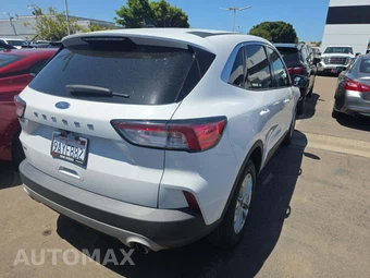 2022 Ford Escape SE - miniatura 3