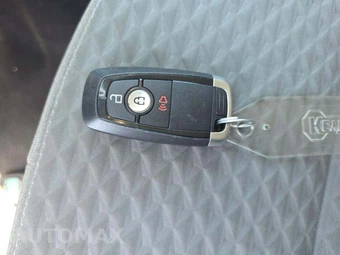 2022 Ford Escape SE - miniatura 8