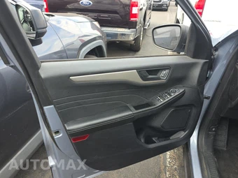 2022 Ford Escape SE – miniatura 9