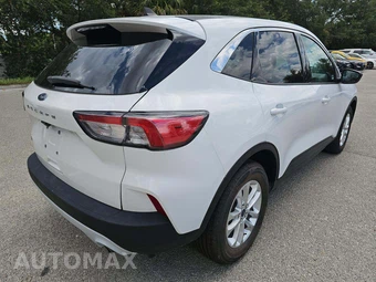 2022 Ford Escape SE – miniatura 3